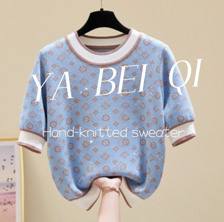Ice silk short-sleeved T-shirt for women in summer, short-sleeved knitted base layer T-shirt, stylish little top