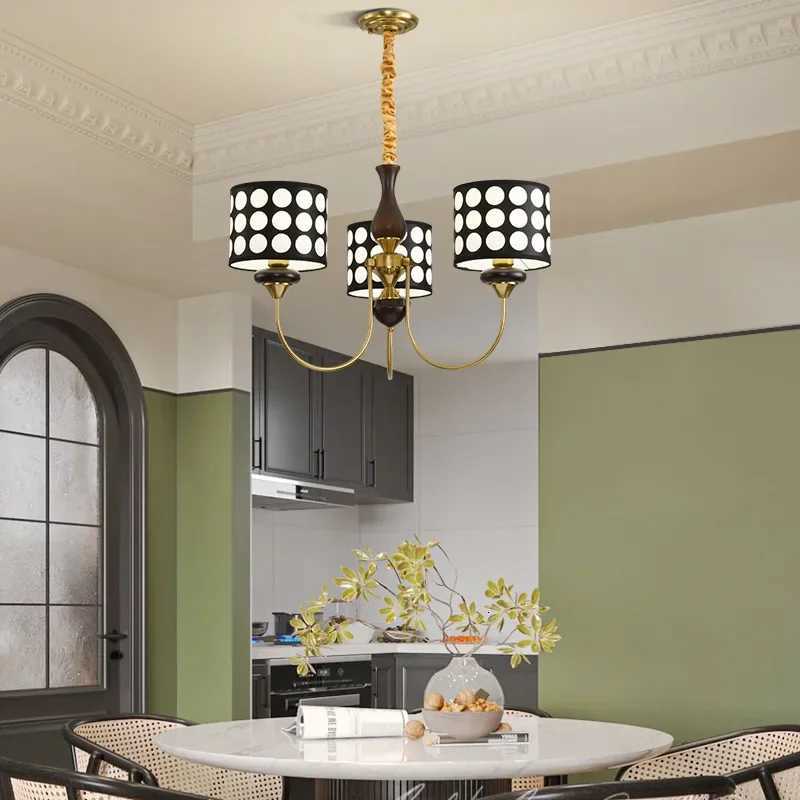 American retro lamp living room lamp study bedroom dining room antique chandelier simple creative French walnut lamps XJ250725