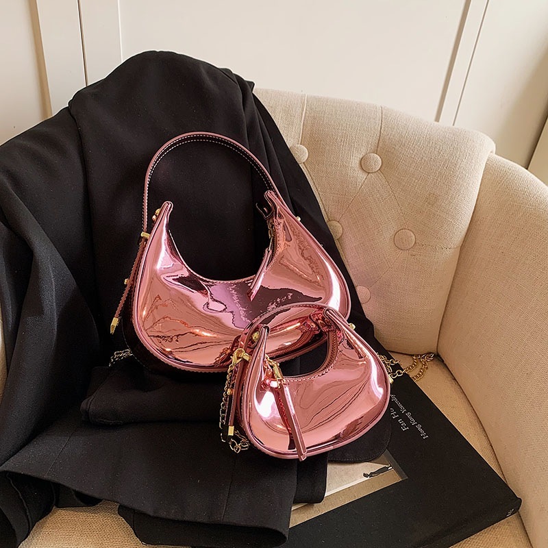 Luxury Brand Designer Bag Women's Luxury bag Bag Dumpling Trend New Spring Hand Feel Lacquer Crossbody Bag Commuting Shoulder Bag Fashion