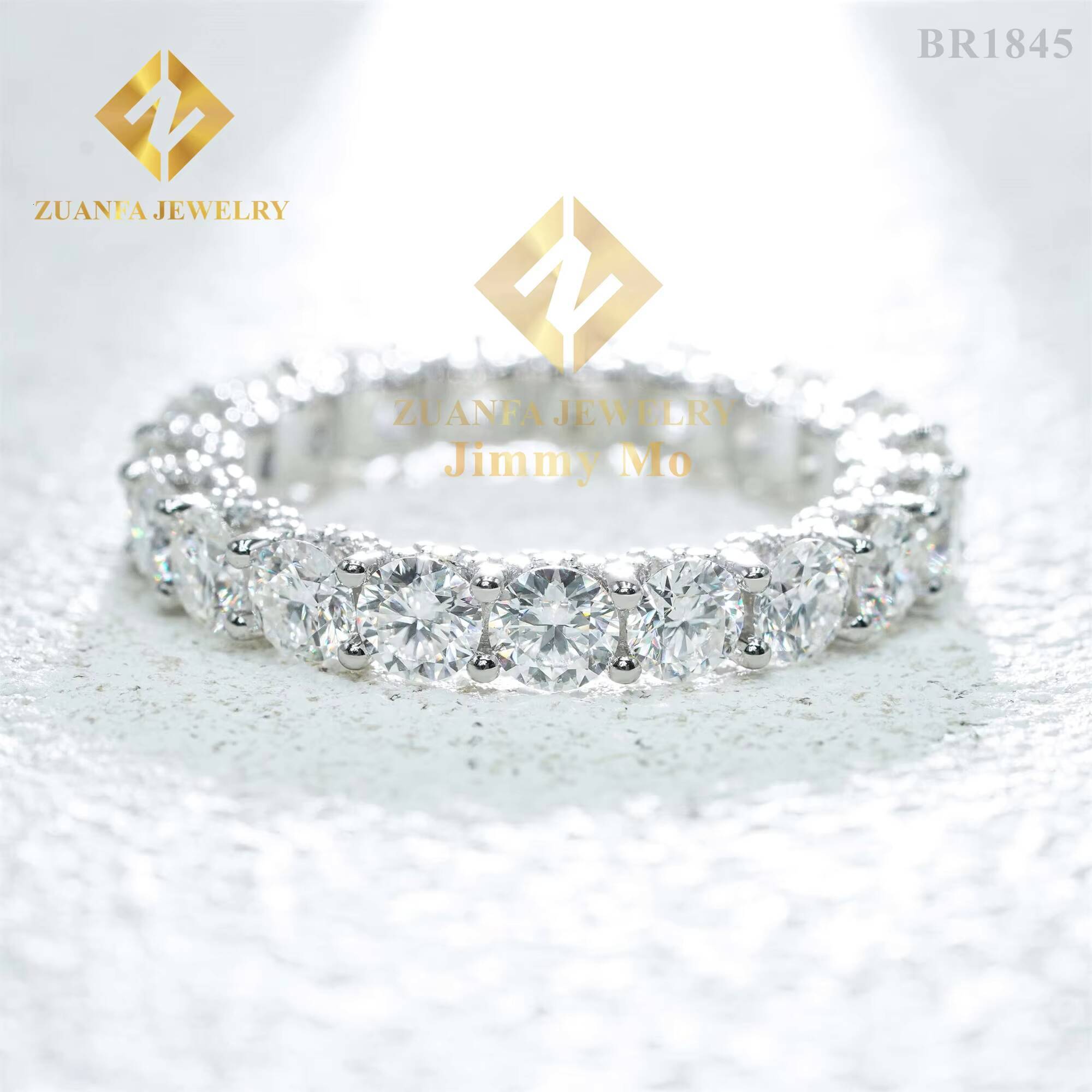 Women Wedding Jewelry 925 Silver White Gold Prong Setting VVS1 4mm Round Full With Moissanite Diamond Eternity Band Ring