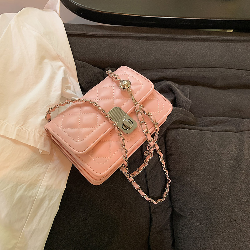 Luxury Brand Designer Bag High-Quality Quilted Embroidery Small Bag Luxury bag For Women, New Niche Design Fashion Chain Small Square Bag, Single Shou