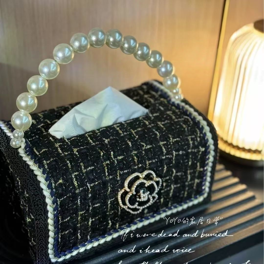 Designer Luxury tissue box Fashionable Diamond Pear Chain Black Mini Rhinestone Fanny Pack