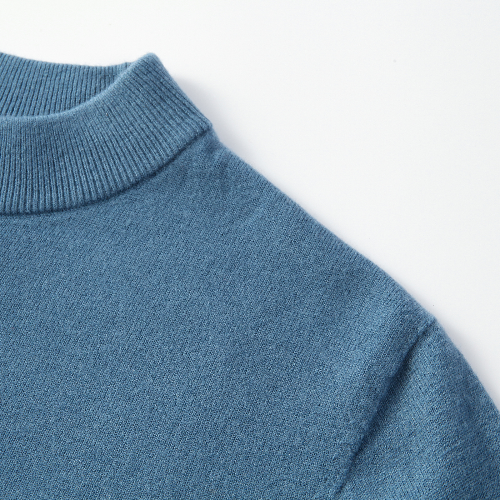 Simple men's half turtleneck sweater Multi-color optional fall and winter inner and outer wear knit sweater