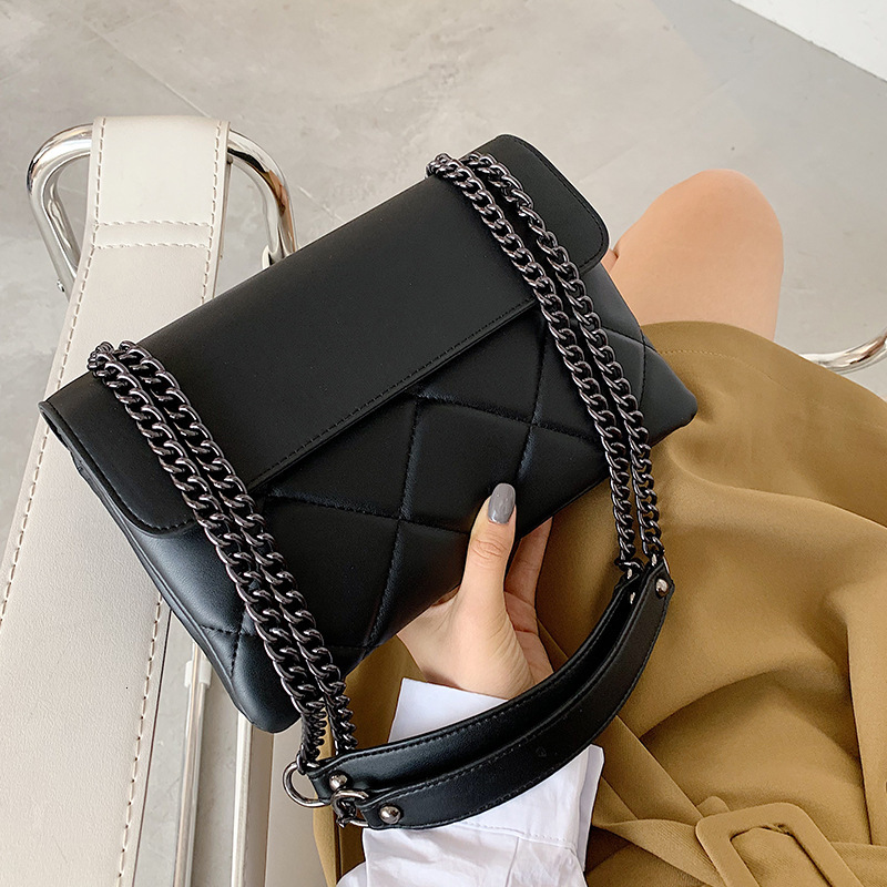 Luxury Brand Designer Bag New Women's Bag Quilted Chain Small Bag Female Internet Celebrity New Luxury bag Trendy Korean Version Versatile Should