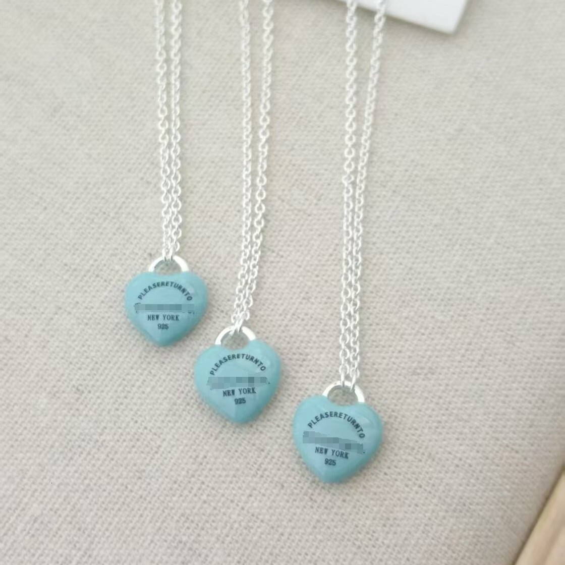 2025 Designer Tifa Luxury Brand Jewelry Pendant Necklaces t Sterling Silver v Gold Fashion Versatile Internet Celebrity Hip Hop Diy Heart Enamel Clavicle Chain