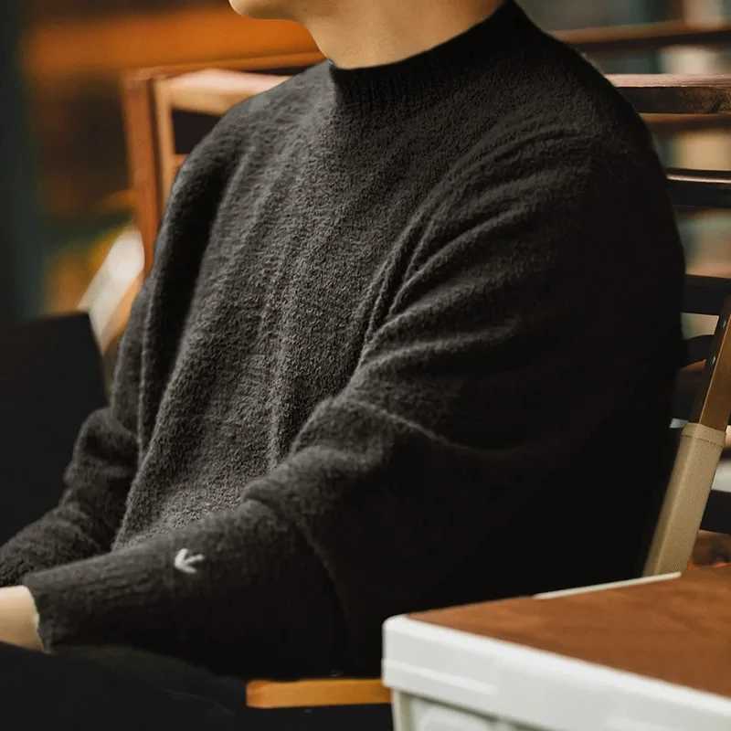 Maden Vintage Half Turtleneck Solid Color Sweater Mens Autumn and Winter Thin Fluffy Knitted Sweaters Halloween Men Pullovers Z250725