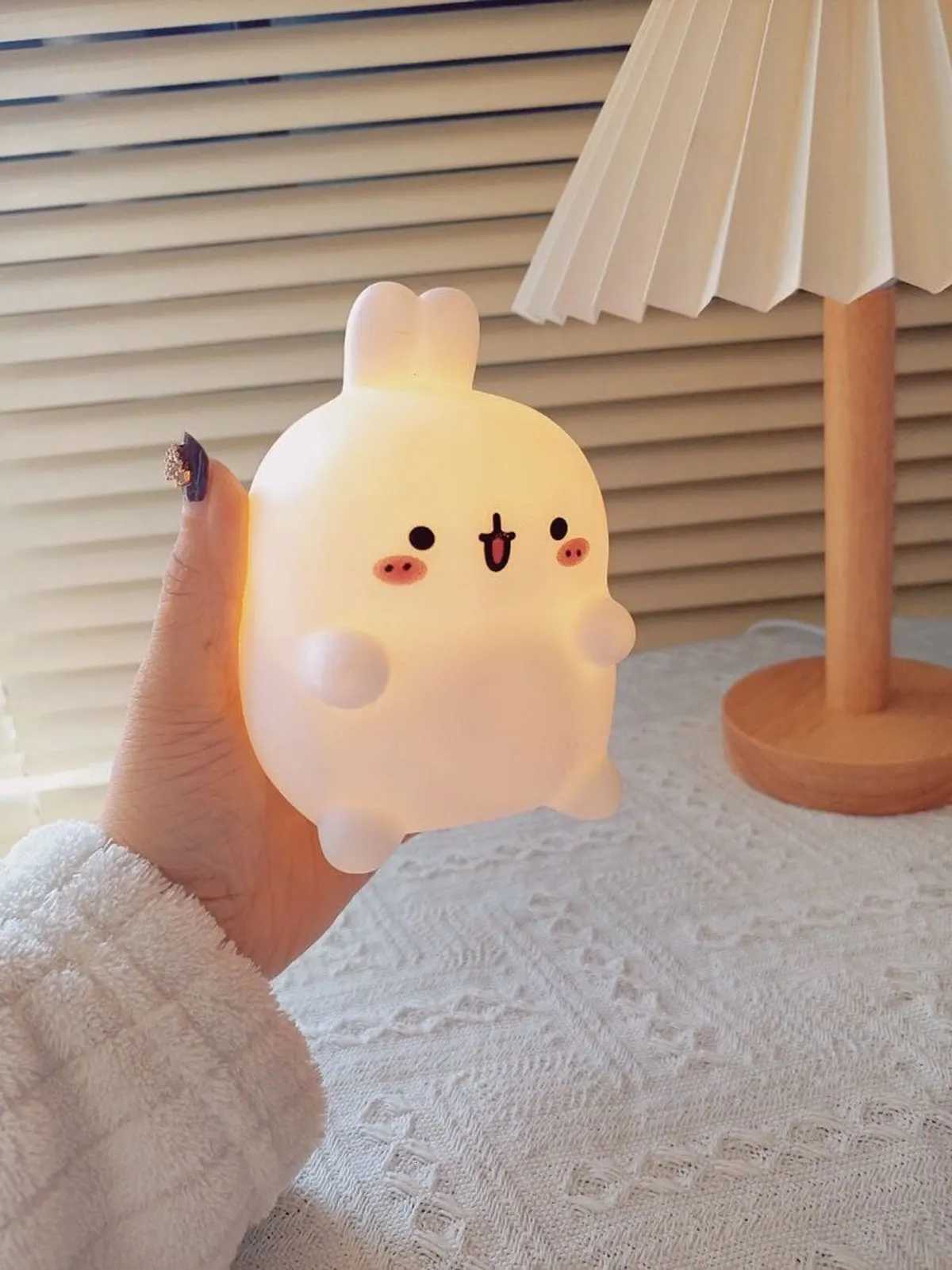 Rabbit Night Light Bedhead Bedroom LED Small Table Light Non Plug In Floor Stand Creative Atmosphere Night Light Decoration XJ250725