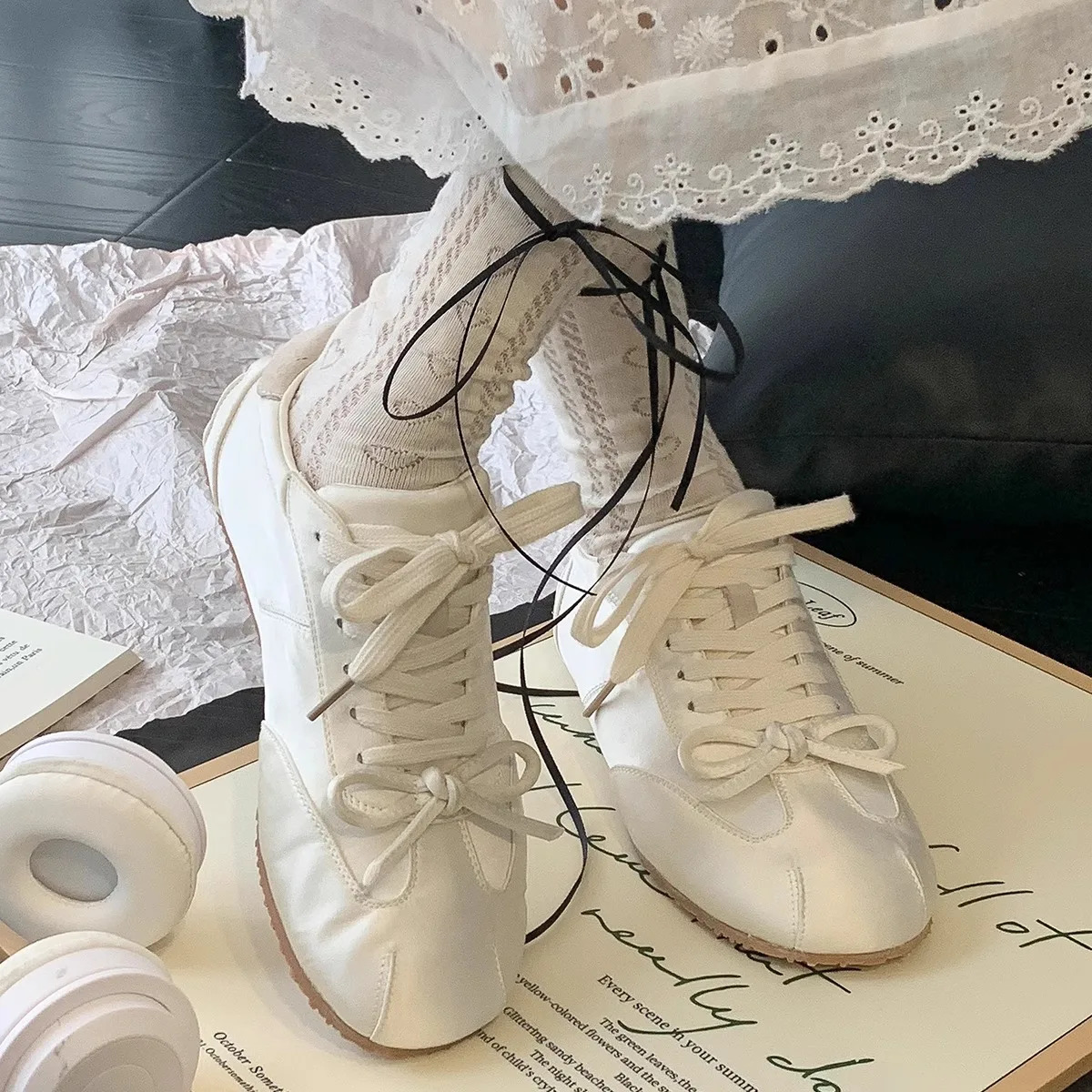 Spring Casual Sneakers Women Flats Sport Shoes Walking Running Loafers Lace-up Travel Mujer Zapatillas 250725