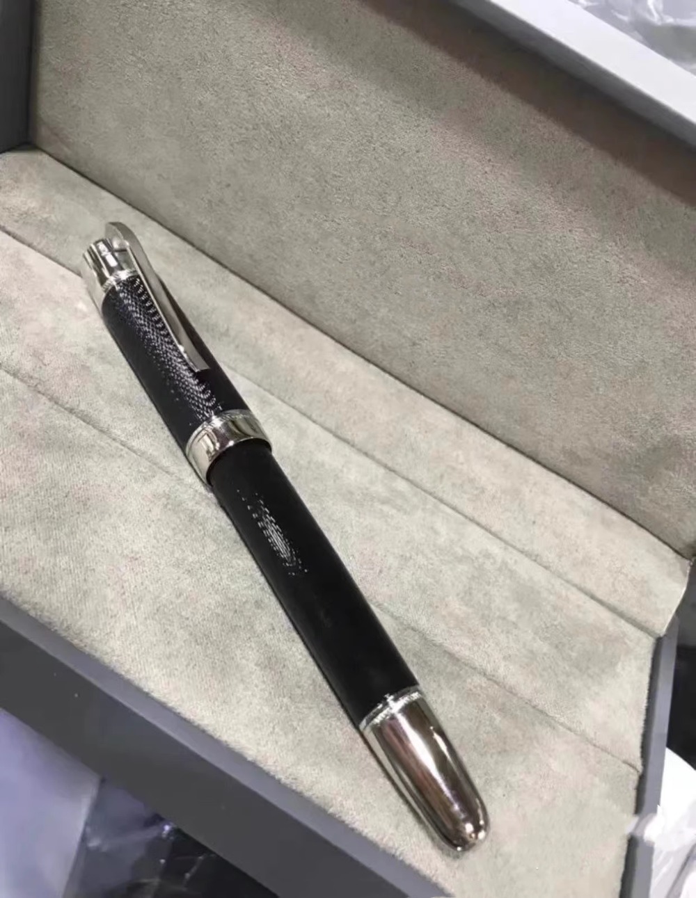 wholesale Great literary giant Jules Verne, fountain ballpoint pen, gem pen mb04