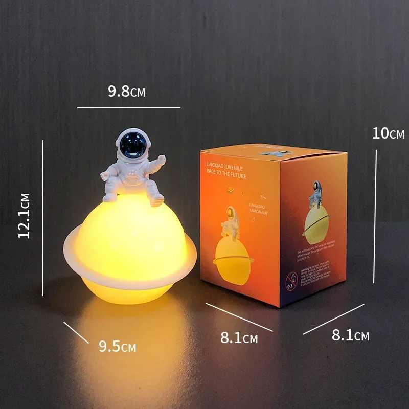 Creative birthday gift Christmas gift ambient lamp bedside lamp decorative table lamp moon lamp astronaut night lamp light lampXJ250725