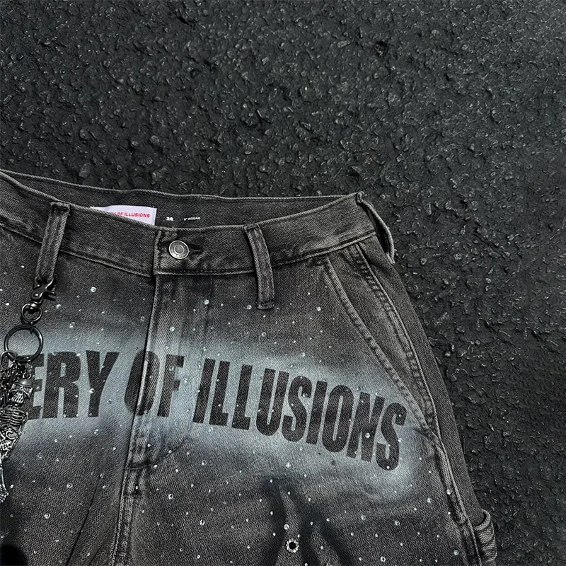 2K Fashion Distressed Jeans Retro Rhinestone Flame Pattern Printing Casual Washed Denim Shorts Men Women High Waist Streetwear 250724