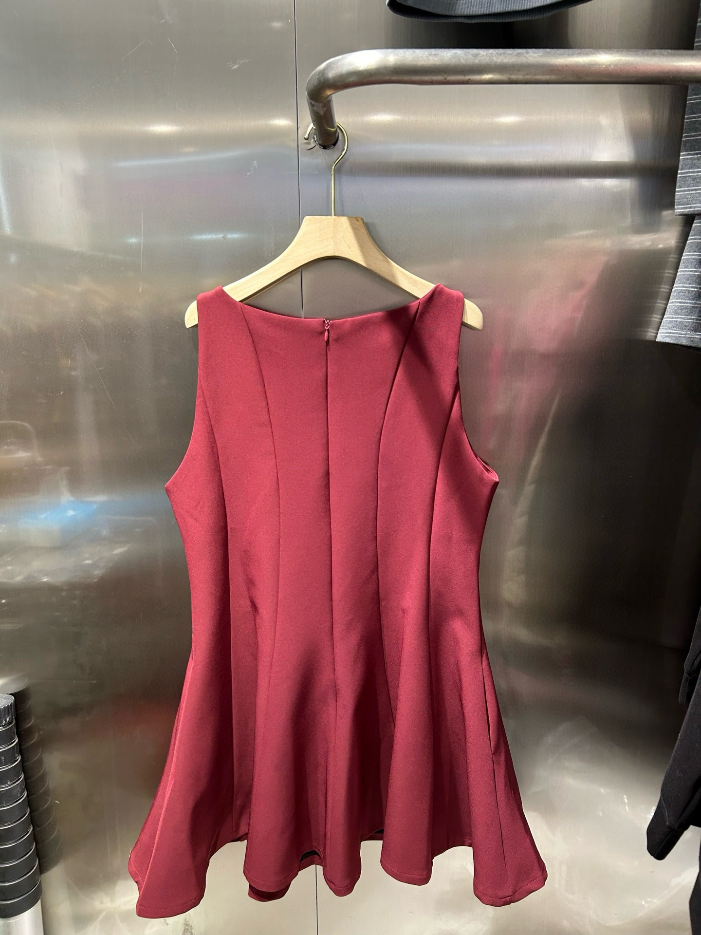 Zar* ins Brand spring, summer and autumn super dress, black and red