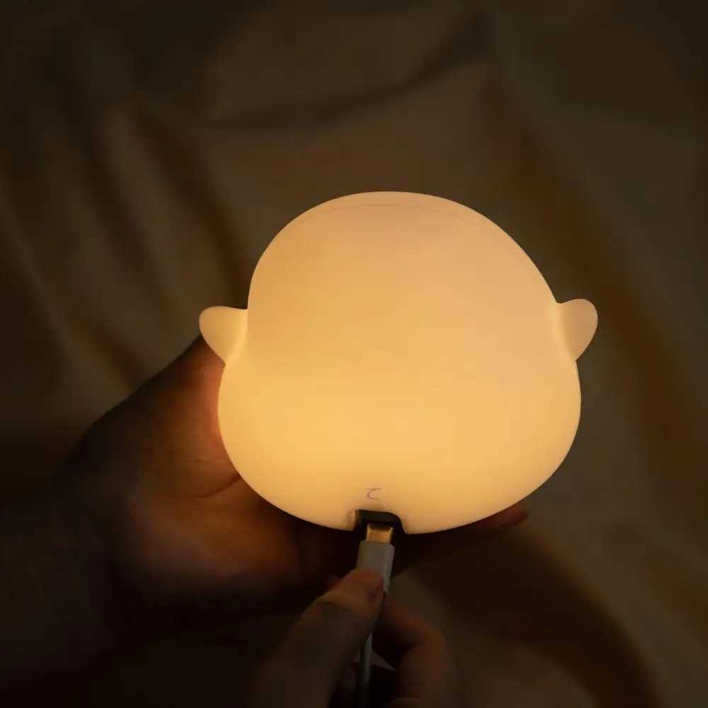 Duck Night Light Doudou Duck Silicone Lamp Pat Control USB Rechargeable Birthday Gift for Kids Soft Warm Room Decor XJ250725