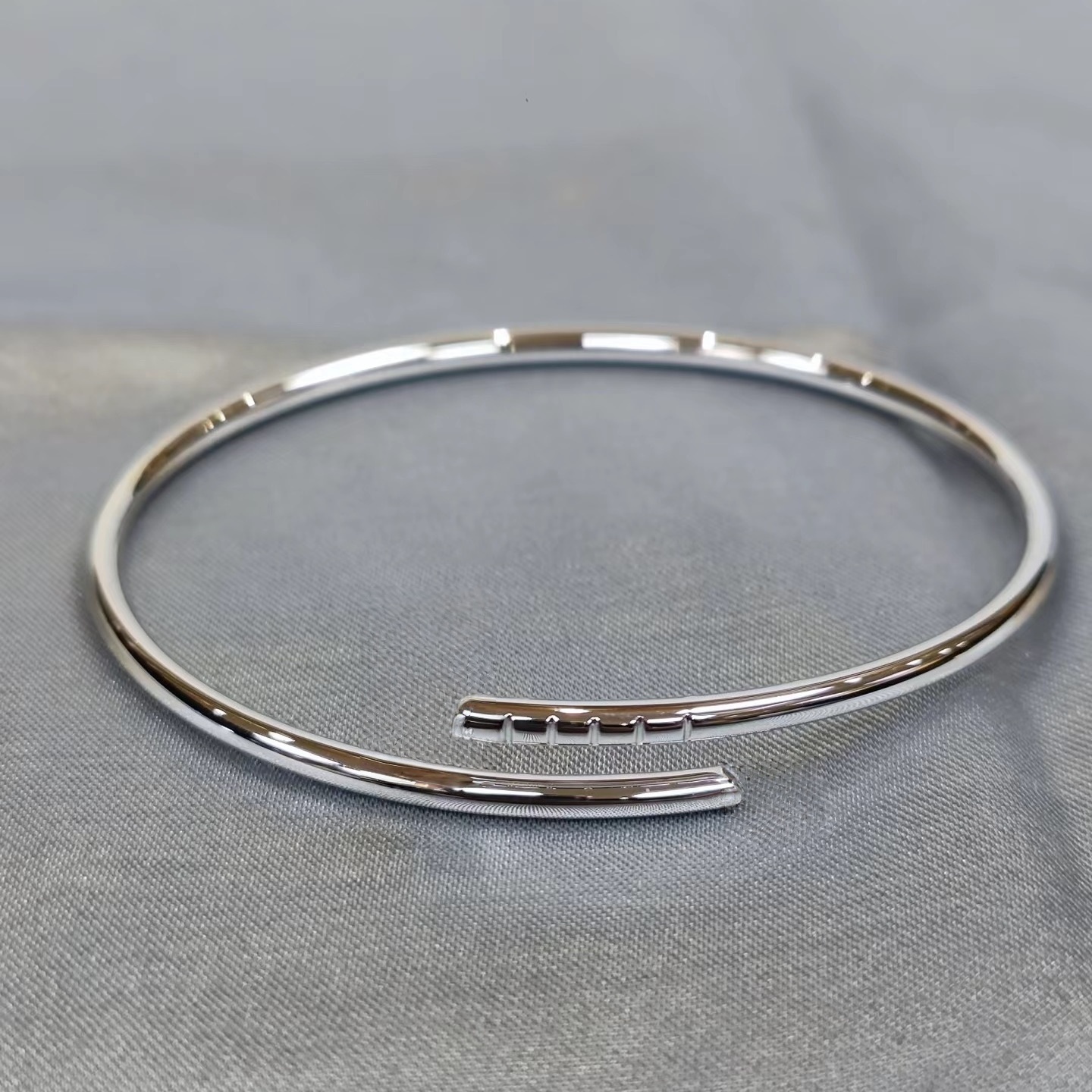 designer bracelet women bracelet narrow bangle classic bracelets designer jewelry gold bracelet designer luxury jewelry Diamond bangle 18K Size 15-19