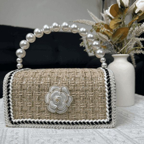 Designer Luxury tissue box Fashionable Diamond Pear Chain Black Mini Rhinestone Fanny Pack