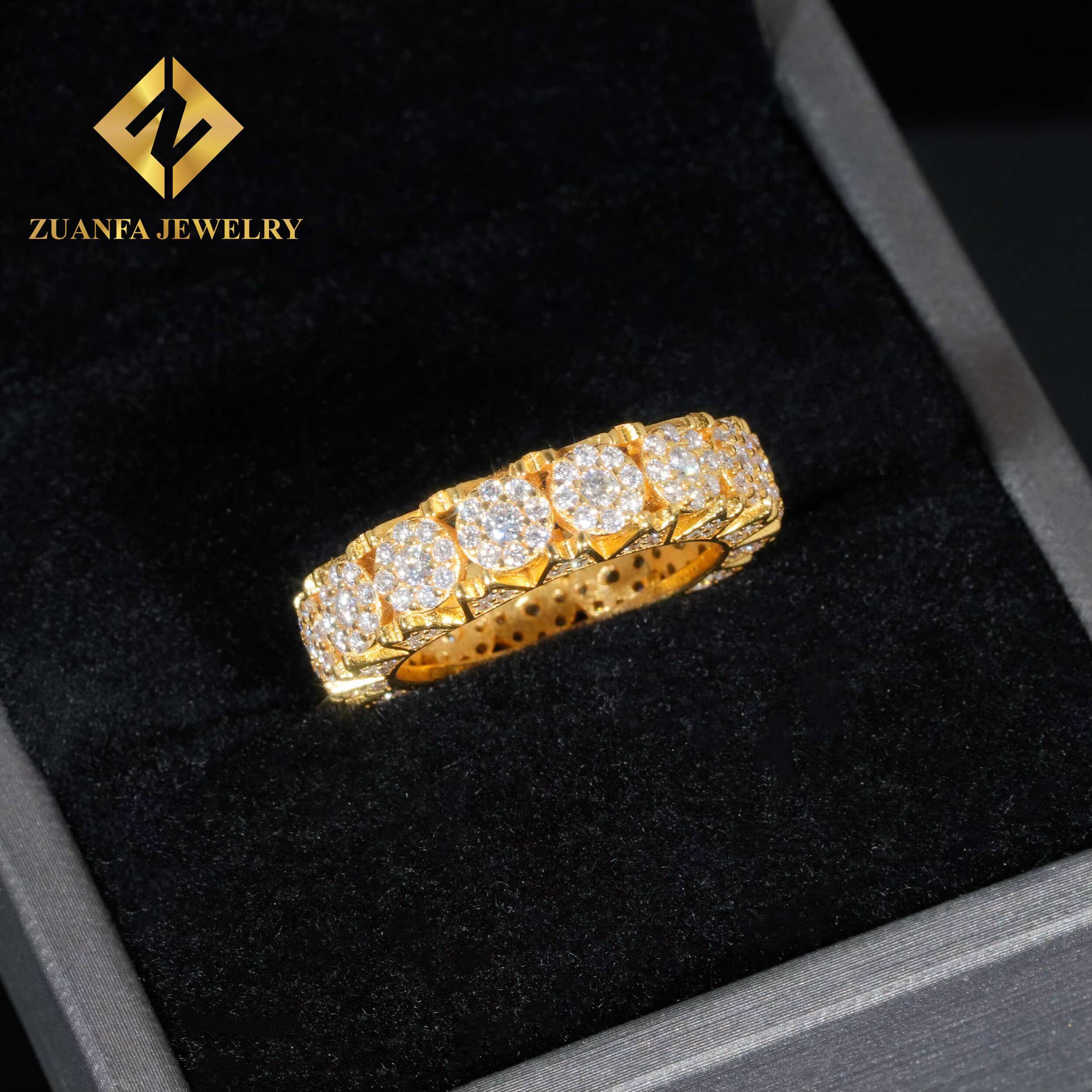 New Iced Out Hip Hop Rings 925 Sterling Silver 18K Gold Plated Fully Moissanite Diamond Ring Custom Rings for Men