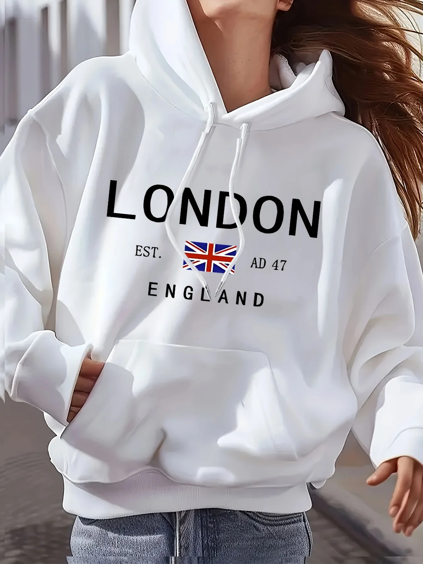Womens autumn and winter fashion casual sports loose London print fleece warm long sleeved pocket hooded sweatshirt 250725