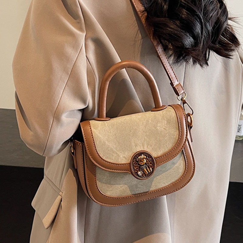 Luxury Brand Designer Bag Women's Bag Handheld Fashion Casual Saddle Bag Winter New Luxury bag Korean Style Versatile Shoulder Bag Niche Women�