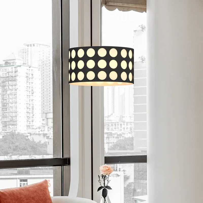 American retro lamp living room lamp study bedroom dining room antique chandelier simple creative French walnut lamps XJ250725