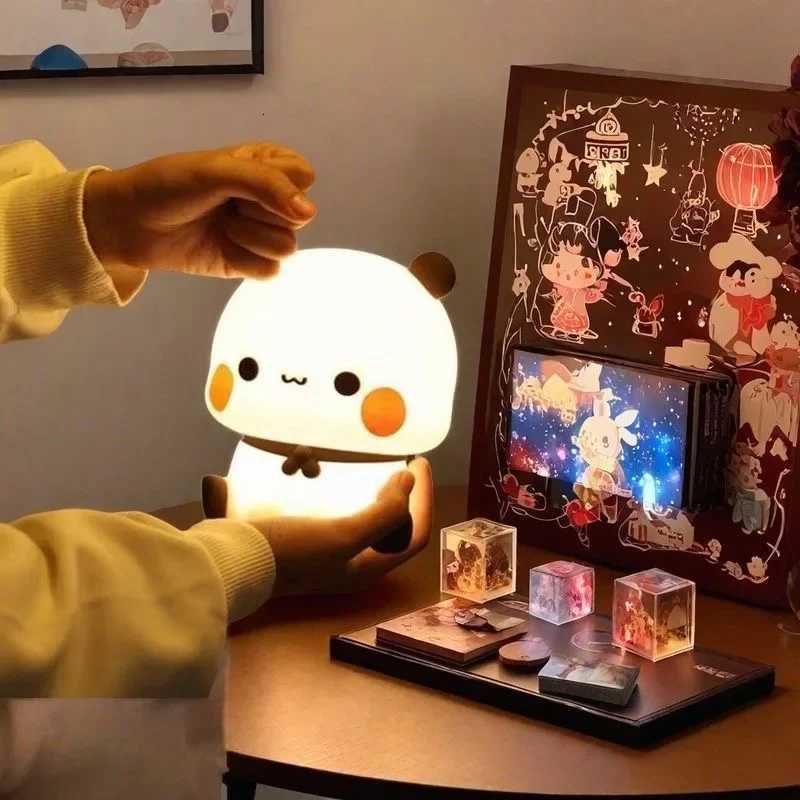 Panda Pat LED Night Light Bubu And Dudu Cute Animal Cartoon Lamp for Kids Bedside Bedroom Living Room Decorative Kawaii Bear Gi XJ250725