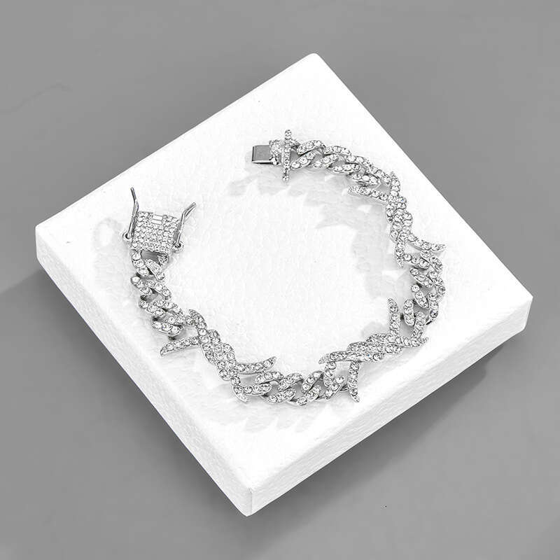 Thorn Spiked Flame with Dia Hip-Hop Trendy Men's Cuban Chain Necklace