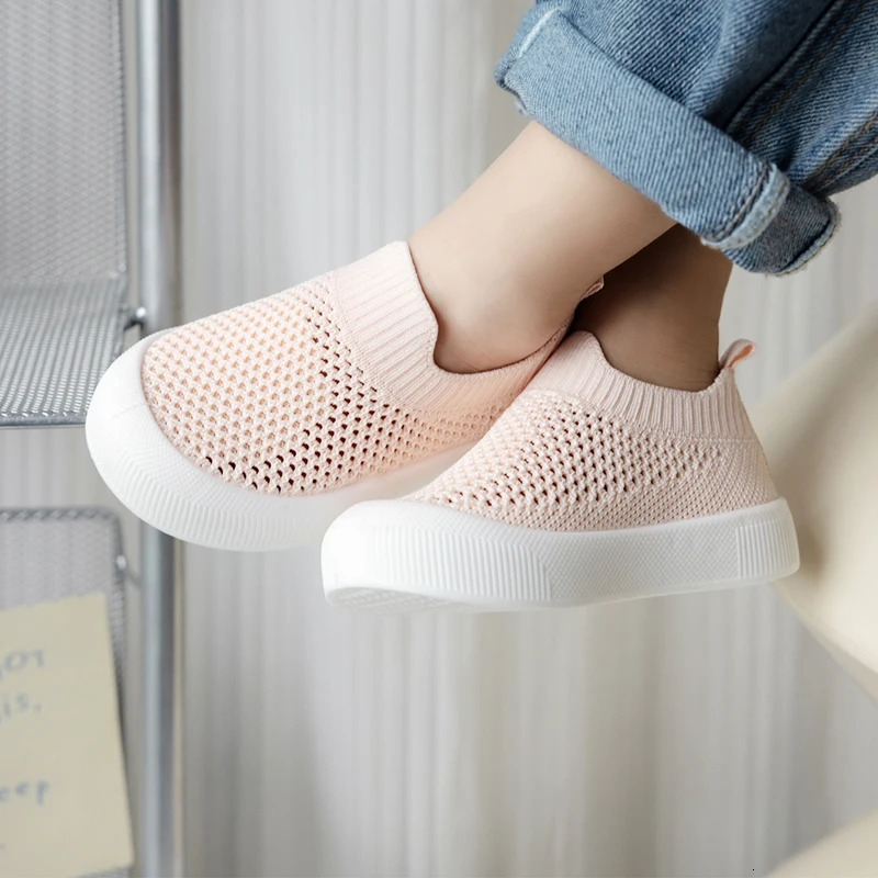 Spring Summer Mesh Breathable NonSlip Baby Shoes 6M36M Boys Girls SlipOn Sneakers Casual Sport First Walkers 250725