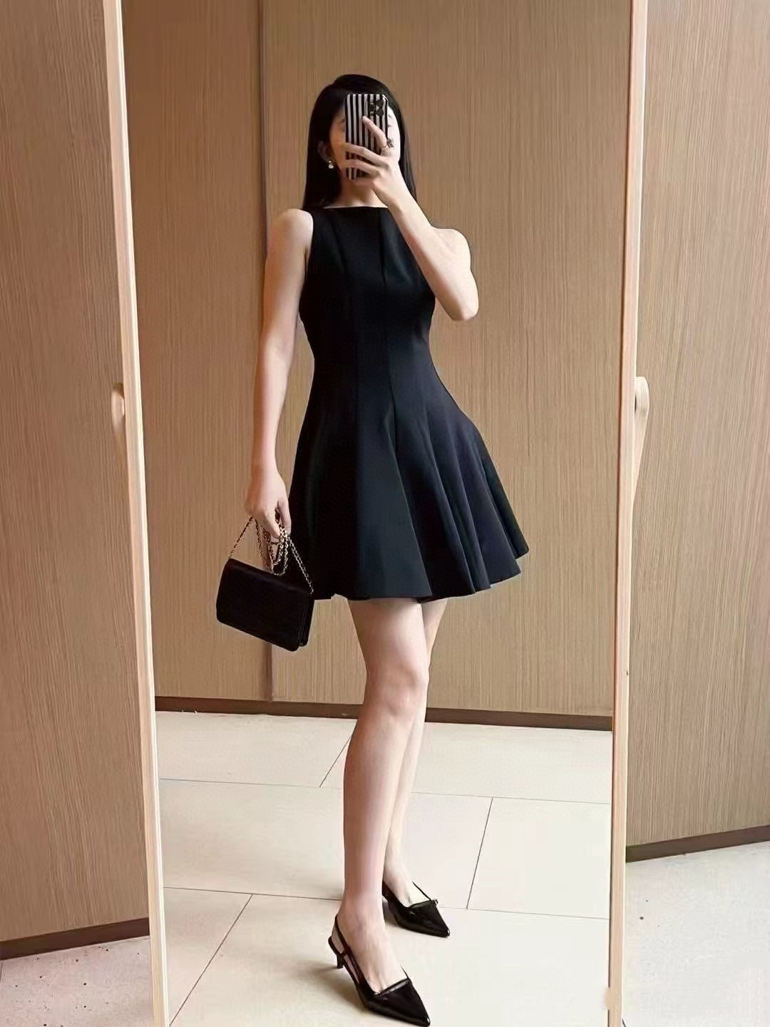Zar* ins Brand spring, summer and autumn super dress, black and red