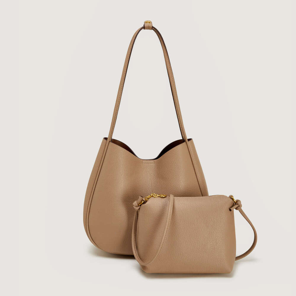 2025 New Designer bag Luxury bag Minimalist Style Women's Shoulder Fashionable High-end Underarm Commuting Versatile Mother-Daughter Bag