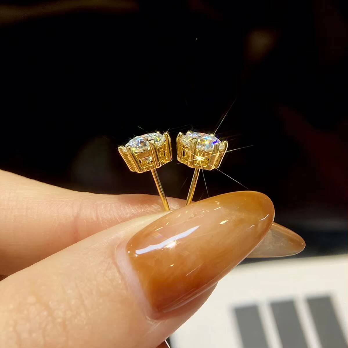 Moissanite Stone Stud Earrings 925 Sterling Silver 18k Gold Rhodium 0.5 1 2 Ct GRA Women Luxury Fine Wedding Jewelry ATTAGEMS