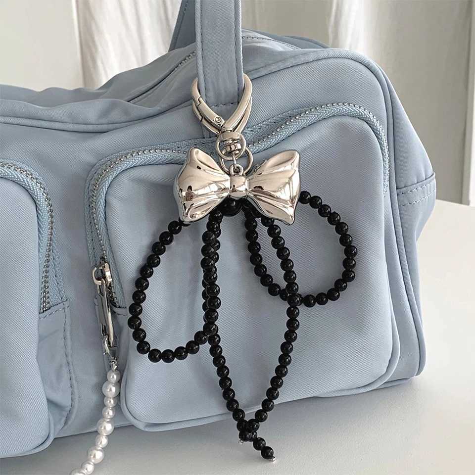 Zakol Y2k Korean Cute Beaded Pearl Bowknot Keychain for Women Girls Metal Bow Pendant Bag Decoration Accessories 250715