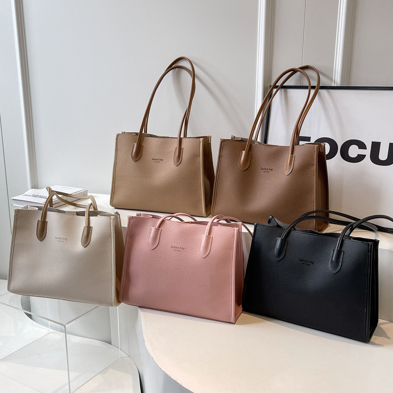 Womens Large Capacity Tote Bag - Stylish & Functional with Textured Design