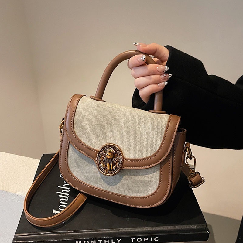Luxury Brand Designer Bag Women's Bag Handheld Fashion Casual Saddle Bag Winter New Luxury bag Korean Style Versatile Shoulder Bag Niche Women�