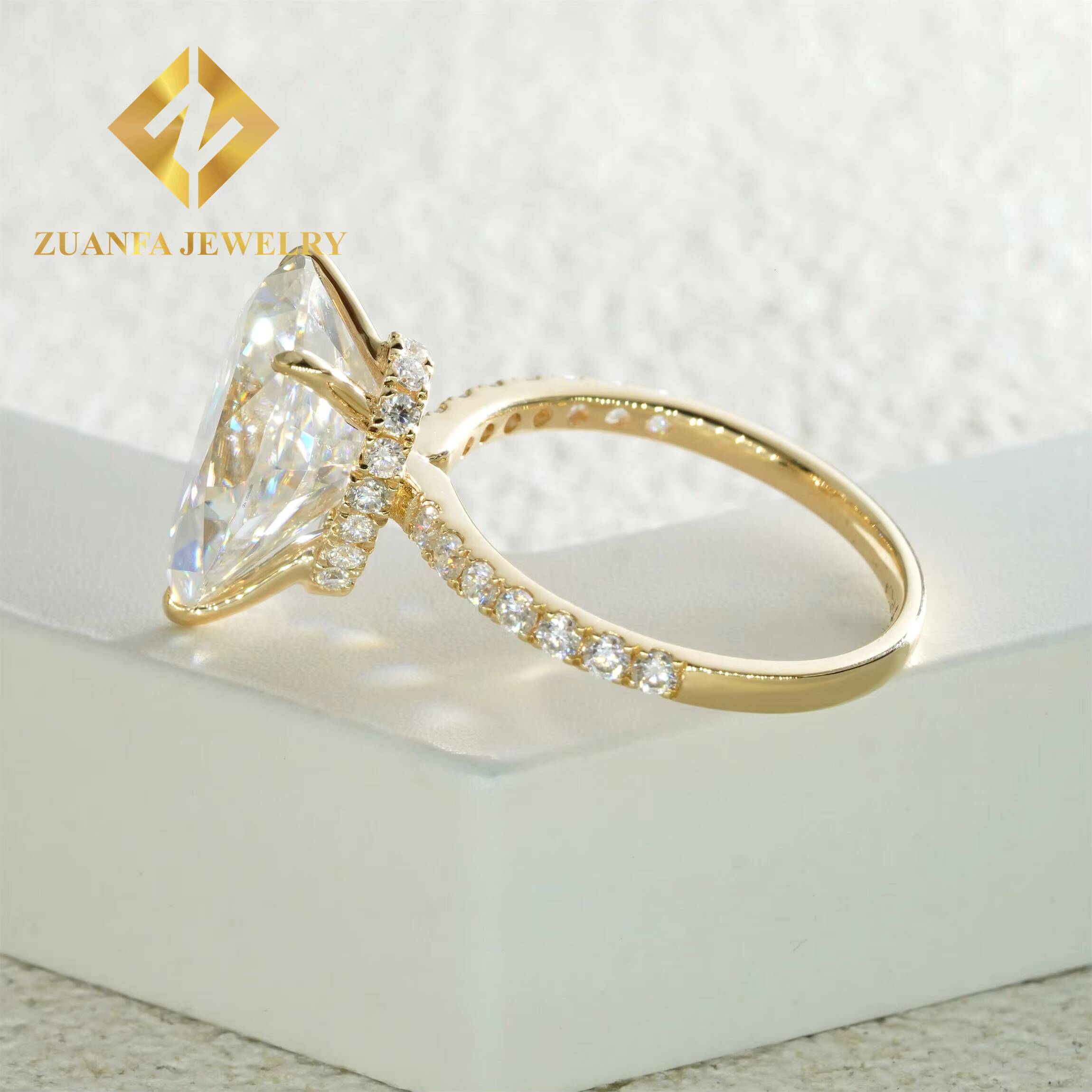 Classic 10k 14k 18k Yellow Solid Gold Bridal Wedding Jewelry Big 8Ct Crushed Pear Moissanite Diamond Engagement Solitaire Ring