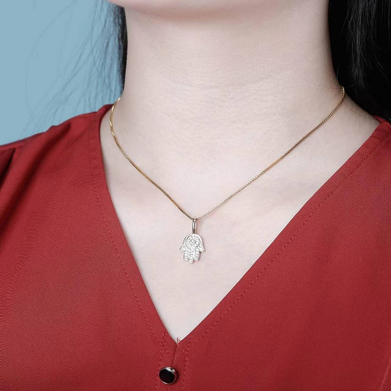 Custom 14k Gold Hamsa Hand Pendant New Design Fatima Necklace with Luxury Moissanite Hip Hop Style Good Luck Charm