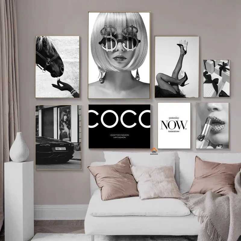 Modern Black White Fashion Sexy Girl Poster Aesthetic Canvas Painting Wall Art Pictures Posters and Prints Living Room Home Decor XJ250726