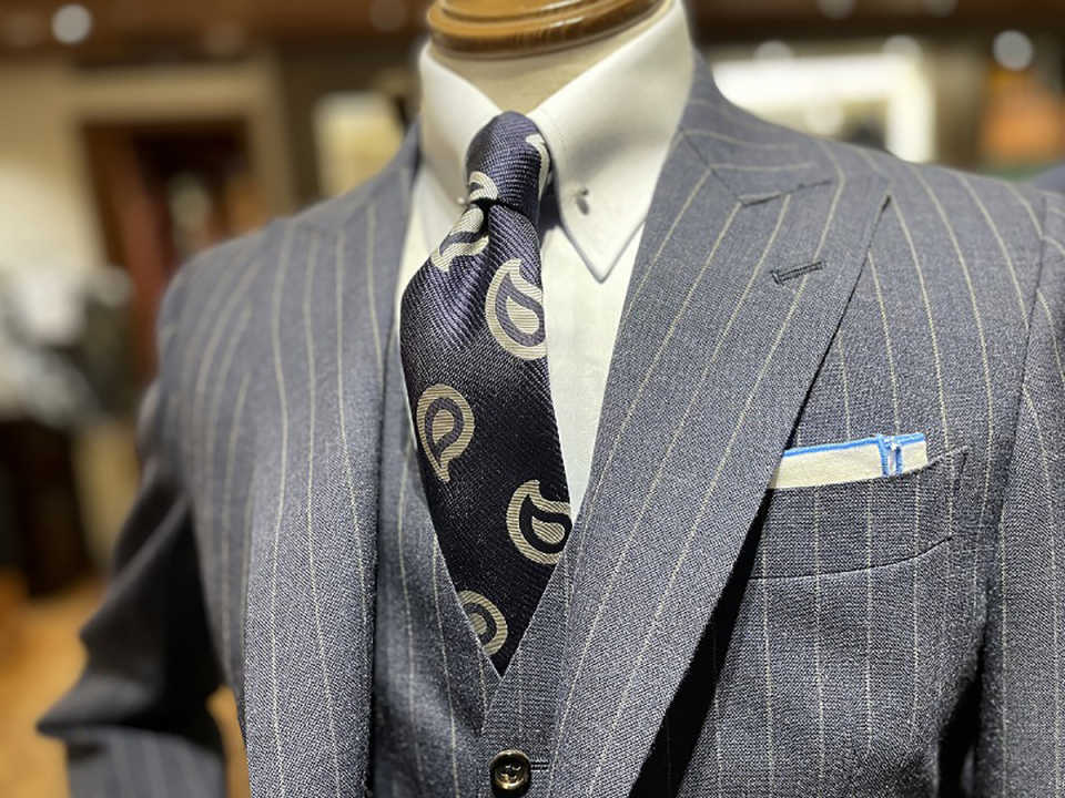 Fashion Pinstripe Men's Suit 3 Pieces Blazer Jacket and Pants Single Breasted Business Wear Wedding Groom Costume Customized