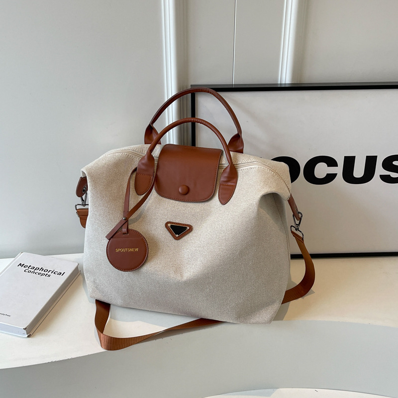 Large capacity lightweight travel bag new single shoulder commuting crossbody bag convenient hand luggage bag brown black free shipping