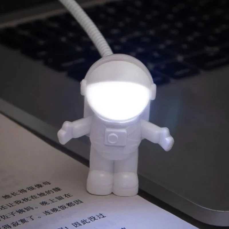 USB Night Light Powered White Astronaut Shape Portable Reading Desk Lamp DC For Computer PC Portable Source 5V LED Lighting Lamp XJ250725