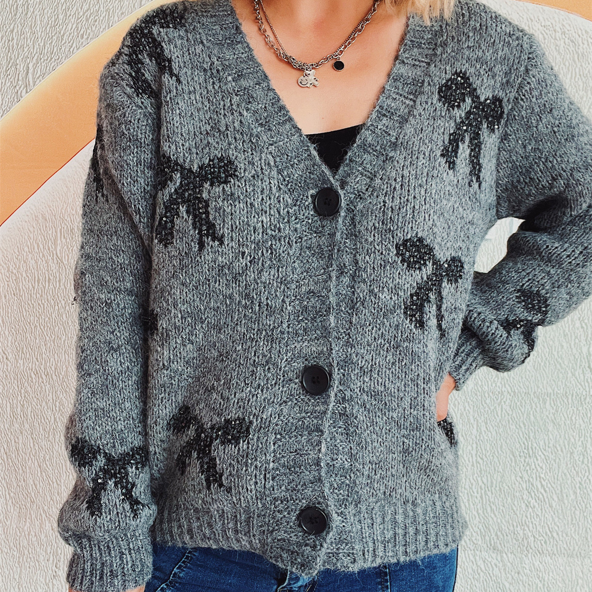 new Free shipping designer sweater for women Commuter sweater simple and fashionable knit base sweater