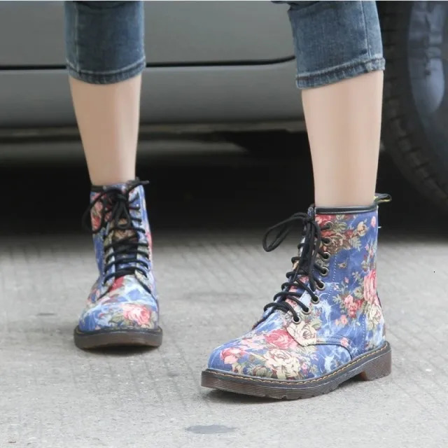 Round Toe Woman Flat Boots Boots-Women Lace Up Shoes Low 2025 Fashion Ankle Cowboy Rock Riding Fabric Floral Ret 250723