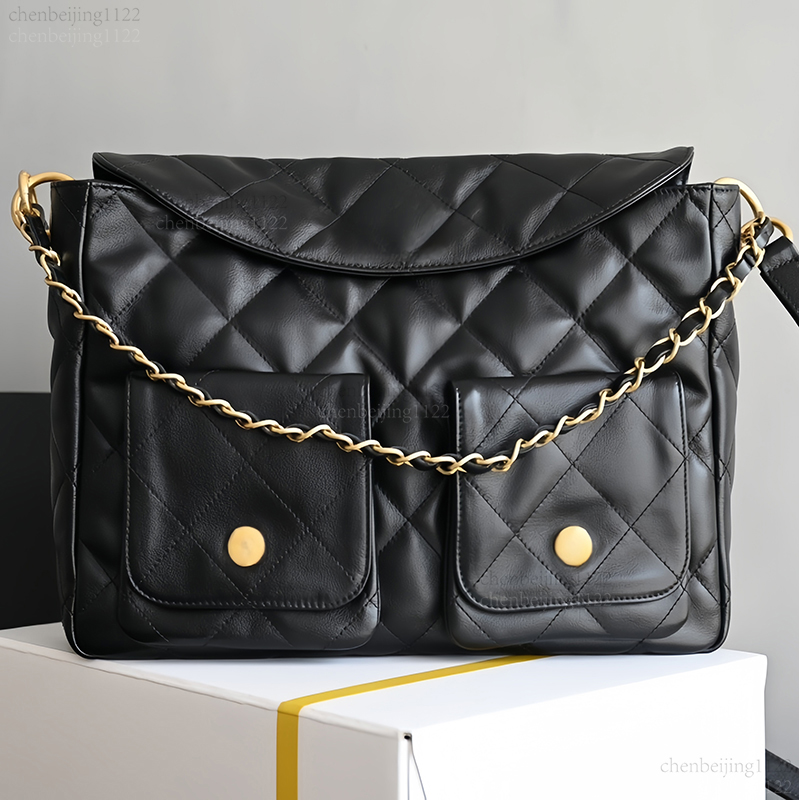 Shoulder-Bag With A Single Handle For Portability, Featuring The Concepts Of Top Designers