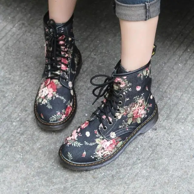 Round Toe Woman Flat Boots Boots-Women Lace Up Shoes Low 2025 Fashion Ankle Cowboy Rock Riding Fabric Floral Ret 250723