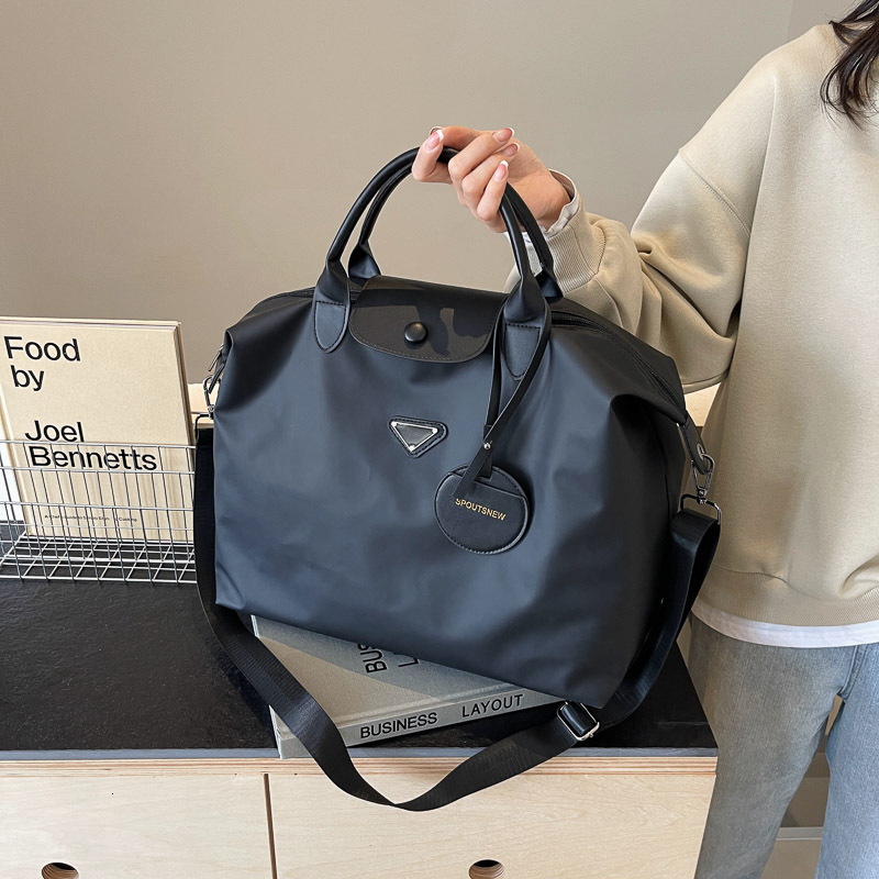 Designer bag Women s Handbag New Fashionable Designer Trendy Travel Large Capacity Crossbody Bag Portable Leisure Storage Bag Sports Fitness Bag