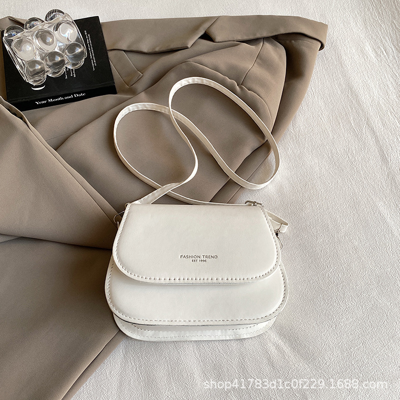 Designers Niche Designer For Women 2025 New Korean Style Ins Wind Single Shoulder Crossbody Cute Color Block JK Small Square Bag