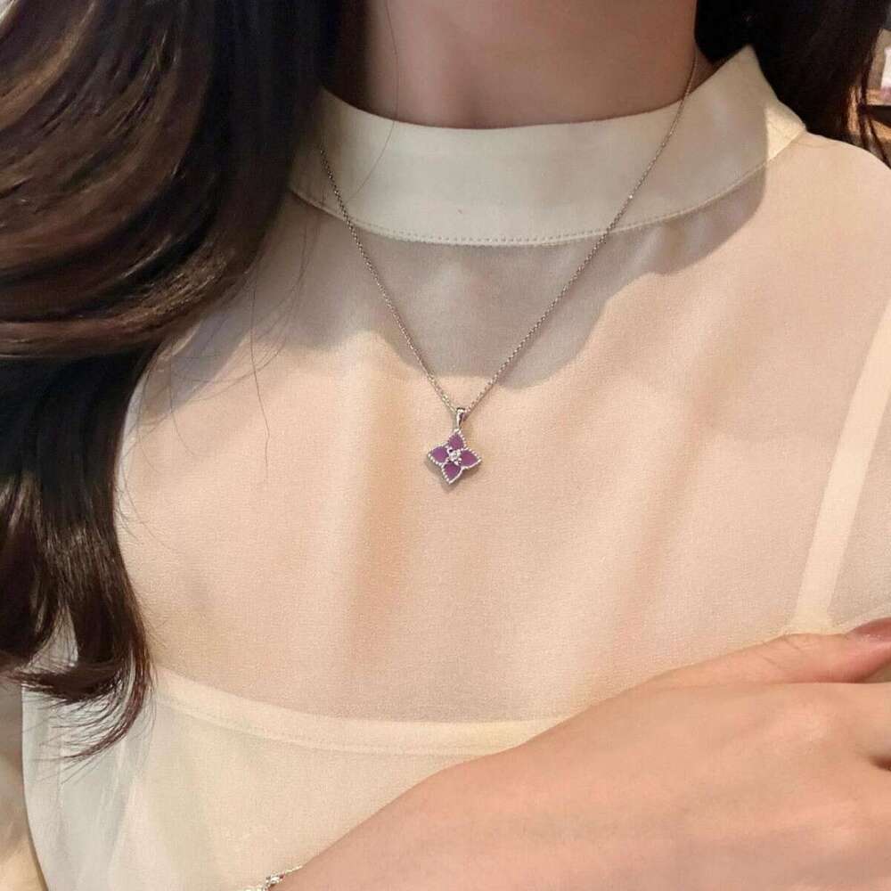 2025 New Luxury Jewelry Designer Bracelet Set Purple Four Leaf Flower Copper Exquisite Premium Clover Necklace Diamond laser shines brightly