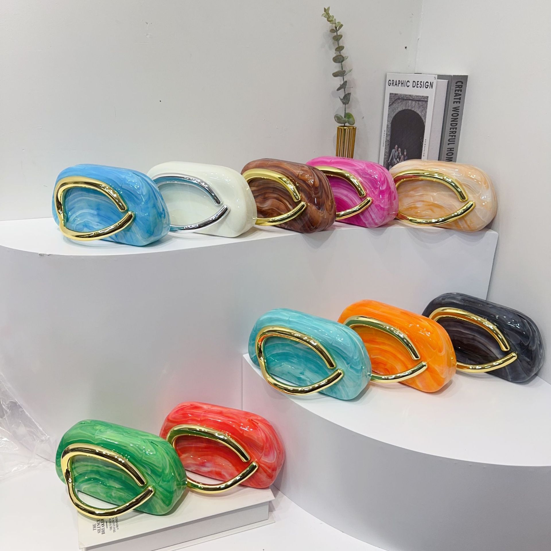 European and American Cross-Border Trend Classic Round Box Clutch Evening Bag Acrylic Bag Retro Metal Handle Shoulder Crossbody Bag