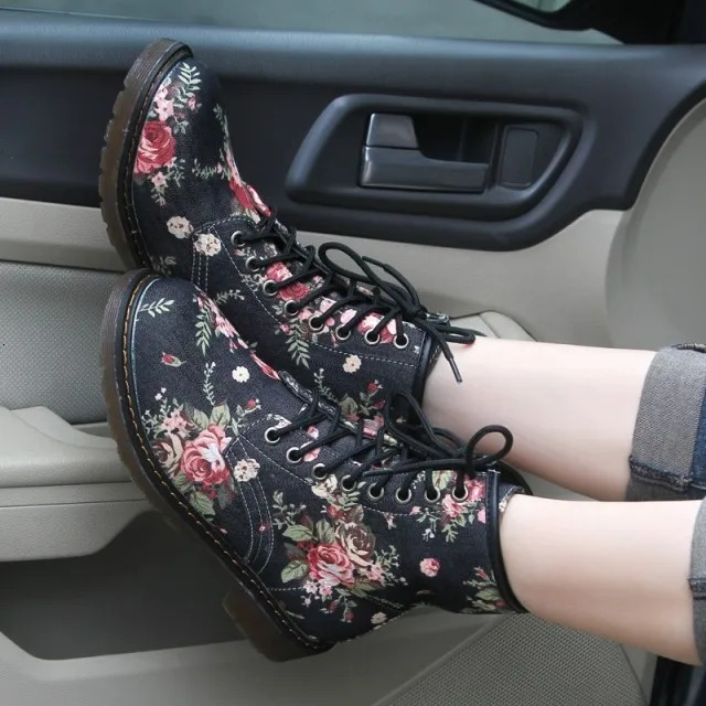 Round Toe Woman Flat Boots Boots-Women Lace Up Shoes Low 2025 Fashion Ankle Cowboy Rock Riding Fabric Floral Ret 250723