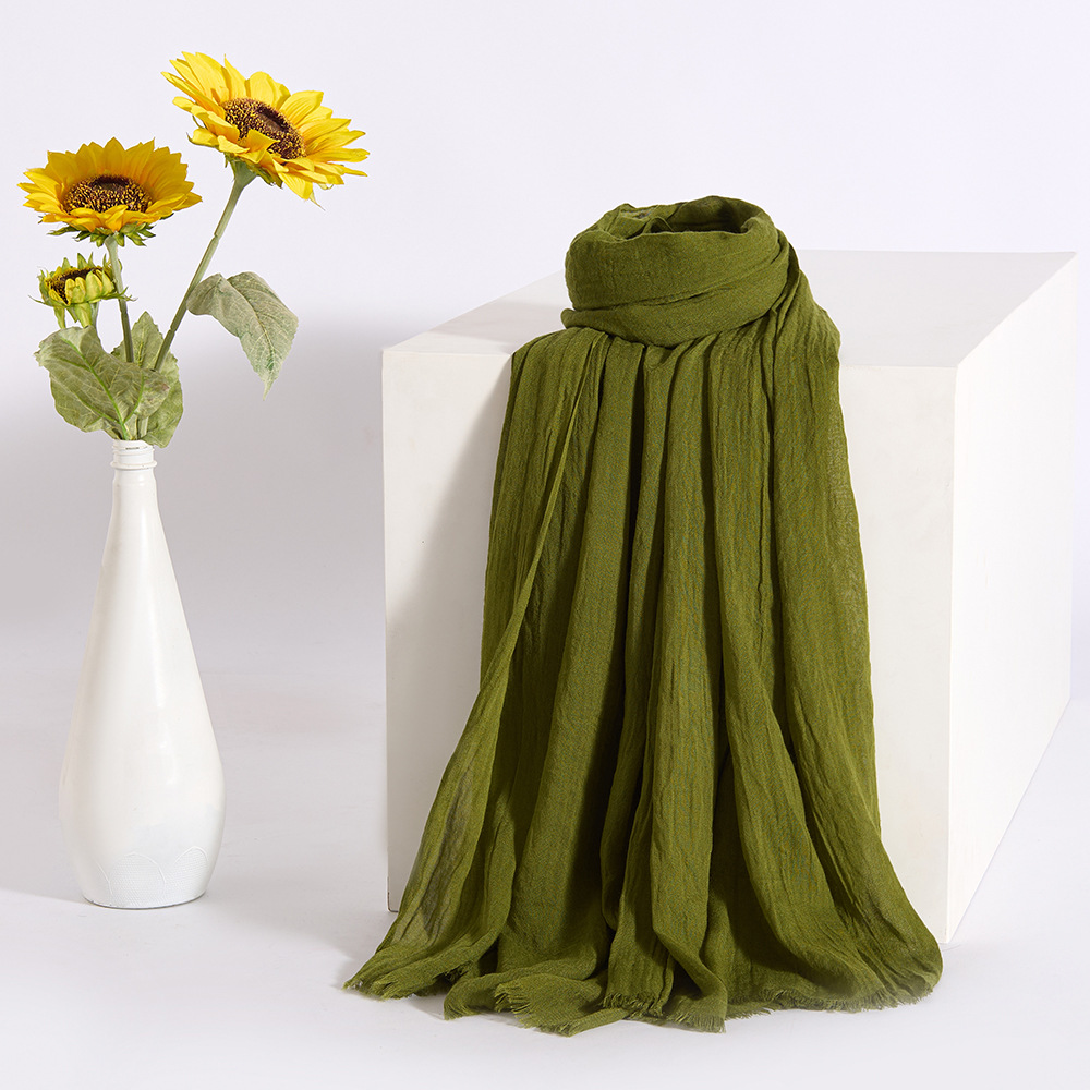 K1490 New solid color European and American thin polyester scarf high-end female versatile air-conditioning shawl seaside sunscreen gauze scarf