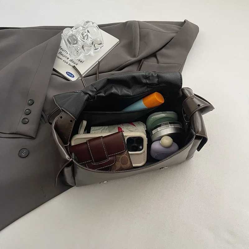 Women Fashion Tote Bag Designer Female Large Capacity Handbag High Quality Leather Shoulder Crossbody bag Underarm satchel Z250726