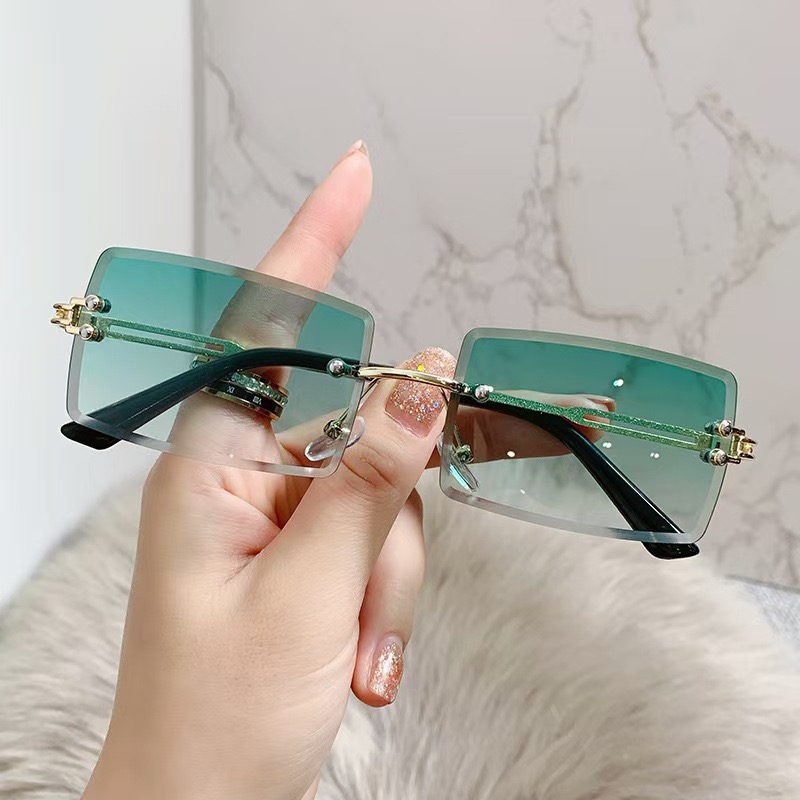2025 European and American new cross-border square frameless cut-edge metal sunglasses women's gradient sunglasses trend glasses
